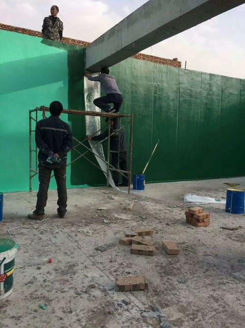 遂宁针对老旧车间地面普遍存在的起砂、裂缝问题