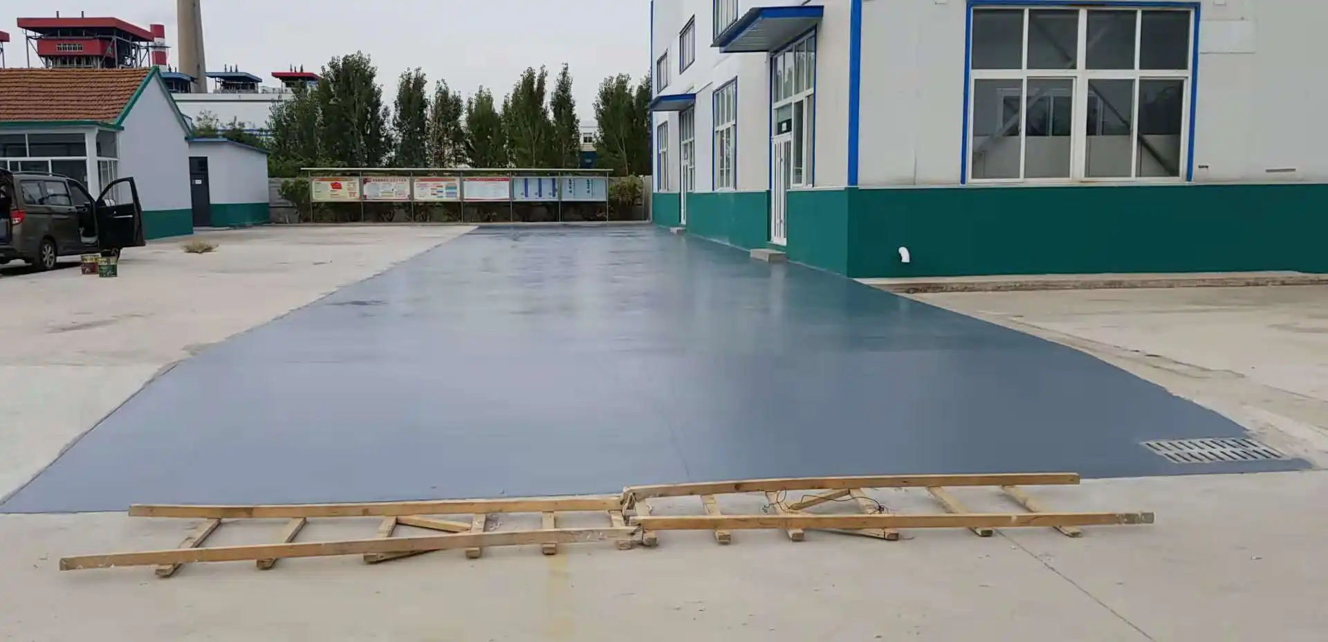 遂宁车间厂房地坪漆修补翻新